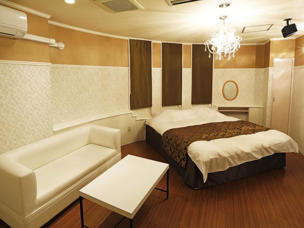Hotel Fine Garden Gifu (Adults Only) Kakamigahara Rum bild